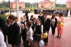 image027